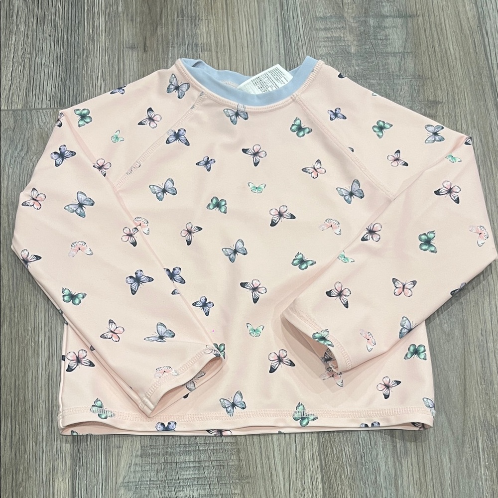 🦋5/10 H&M butterfly Rash Guard